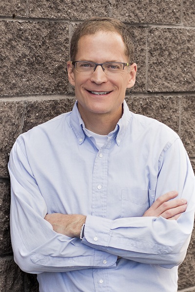 John Keller - Retouch-4x6-headshot 400x600