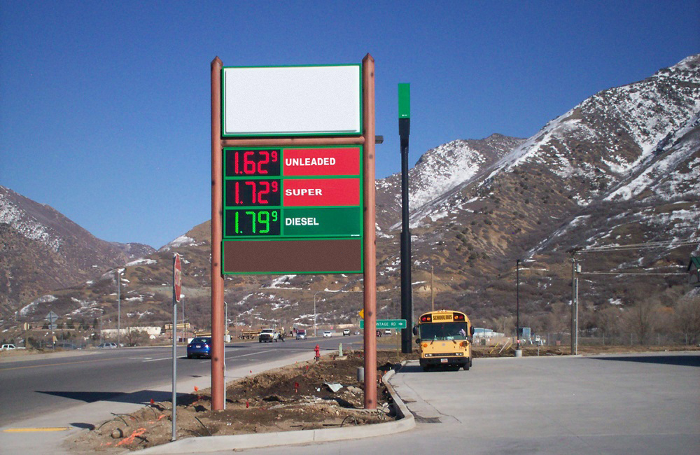 Skyline-Triple-Product-LED-Gas-Price-Sign